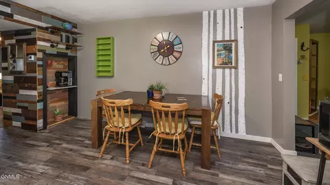 Dining - 315 Hwy 25 E, Center, ND 58530 photo 1 of 1