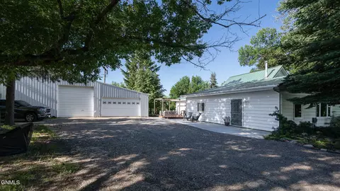 315 Hwy 25 E, Center, ND 58530