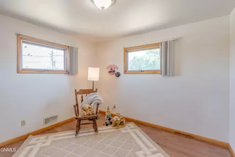 Bedroom - 1909 Divide Ave, Bismarck, ND 58501 photo 5 of 7