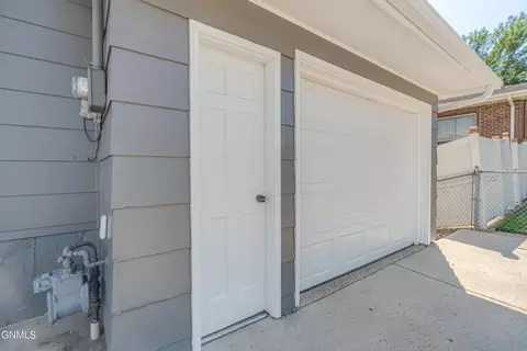 Other - 1909 Divide Ave, Bismarck, ND 58501 photo 1 of 15