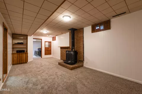 2128 E Avenue Ave E, Bismarck, ND 58501 photo 17