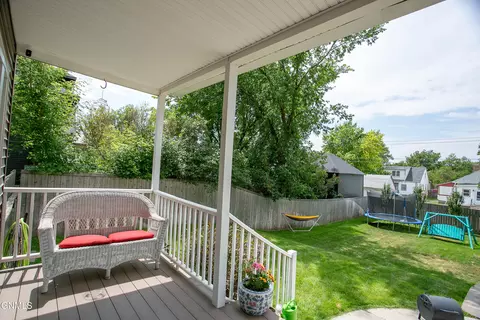 815 1st Ave E, Williston, ND 58801 photo 35