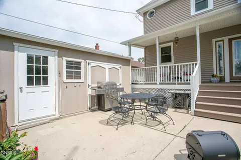 815 1st Ave E, Williston, ND 58801 photo 36