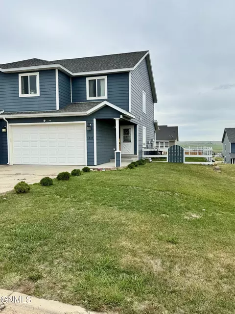 5809 Vanessa Ave, Williston, ND 58801