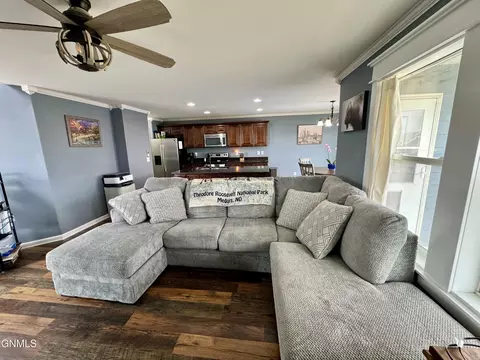 5809 Vanessa Ave, Williston, ND 58801 photo 7