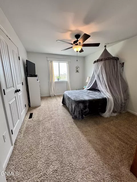 5809 Vanessa Ave, Williston, ND 58801 photo 28