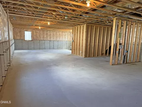 5000 Weyburn Dr, Bismarck, ND 58503 photo 39
