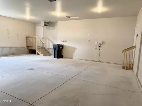 5000 Weyburn Dr, Bismarck, ND 58503 photo 42