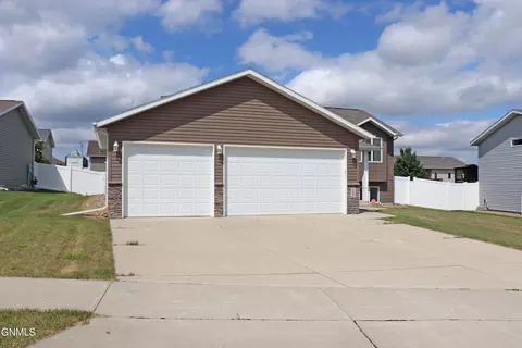 5000 Weyburn Dr, Bismarck, ND 58503 photo 45
