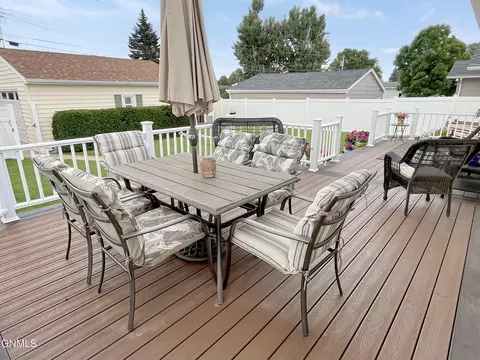 1520 Main St, Williston, ND 58801 photo 33