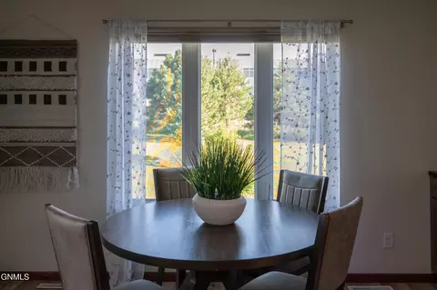 Dining - 1003 Bremner Ave, Bismarck, ND 58503 photo 1 of 1