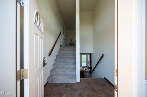 Entry Way - 1003 Bremner Ave, Bismarck, ND 58503 photo 6 of 6