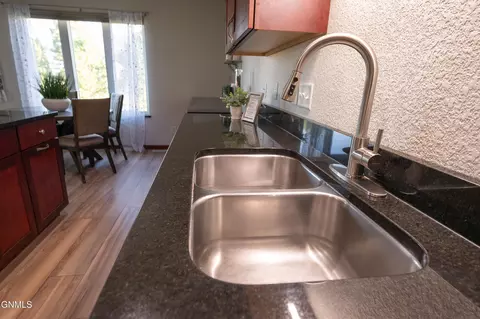 Kitchen - 1003 Bremner Ave, Bismarck, ND 58503 photo 4 of 5