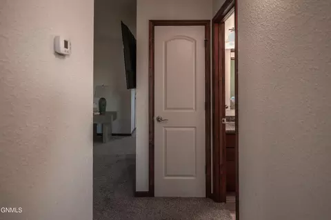 Entry Way - 1003 Bremner Ave, Bismarck, ND 58503 photo 1 of 6