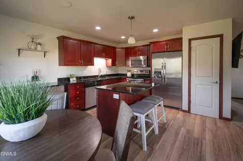 Kitchen - 1003 Bremner Ave, Bismarck, ND 58503 photo 2 of 5
