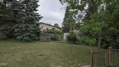 Exterior - 2361 Rolling Dr, Bismarck, ND 58501 photo 7 of 9