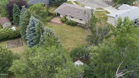 View/Area - 2361 Rolling Dr, Bismarck, ND 58501 photo 7 of 12