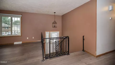 Entry Way - 2361 Rolling Dr, Bismarck, ND 58501 photo 2 of 2