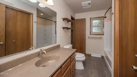 Bath - 2361 Rolling Dr, Bismarck, ND 58501 photo 1 of 4