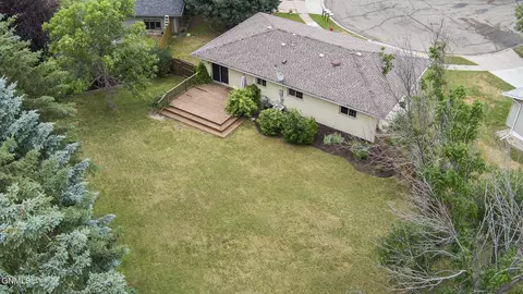 Exterior - 2361 Rolling Dr, Bismarck, ND 58501 photo 9 of 9