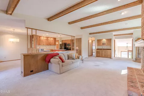 Living - 415 Brandon Dr, Bismarck, ND 58503 photo 6 of 10