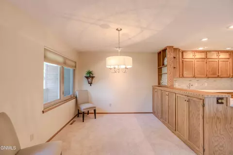 Dining - 415 Brandon Dr, Bismarck, ND 58503 photo 1 of 3