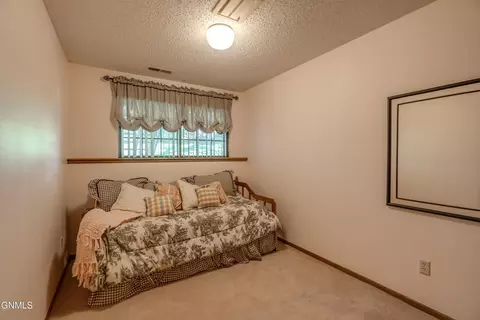 Bedroom - 415 Brandon Dr, Bismarck, ND 58503 photo 5 of 5