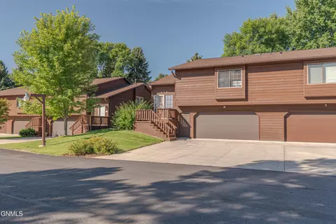 Exterior - 415 Brandon Dr, Bismarck, ND 58503 photo 4 of 12