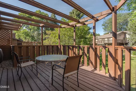 Exterior - 415 Brandon Dr, Bismarck, ND 58503 photo 9 of 12
