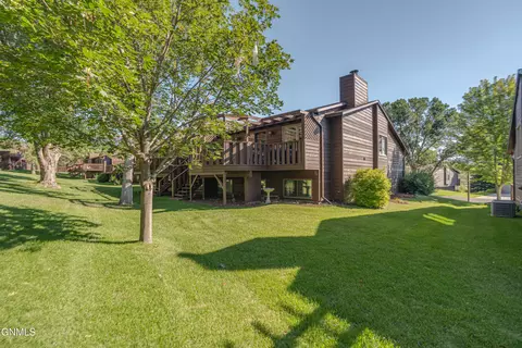 Exterior - 415 Brandon Dr, Bismarck, ND 58503 photo 7 of 12