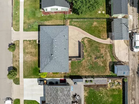 View/Area - 922 16th Ave W, Williston, ND 58801 photo 4 of 4