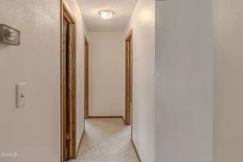 602 Hillview Pl NE, Mandan, ND 58554 photo 21