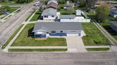 2802 E Ave E, Bismarck, ND 58501 photo 10