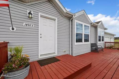 14923 Cochise St, Williston, ND 58801 photo 4