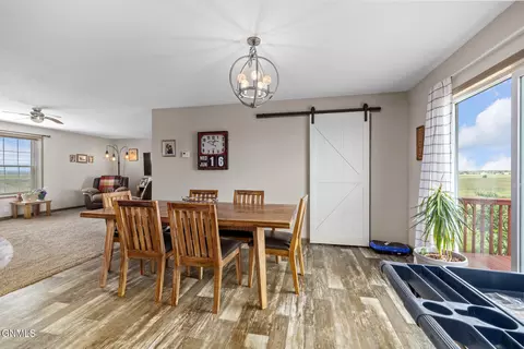 14923 Cochise St, Williston, ND 58801 photo 7