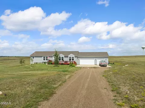 14923 Cochise St, Williston, ND 58801 photo 37