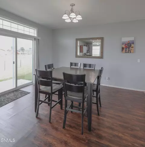 Dining - 5512 Ronan Ave, Williston, ND 58801 photo 2 of 2