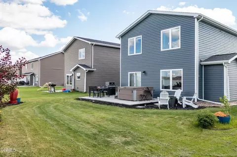 3816 24th St SE, Mandan, ND 58554 photo 25