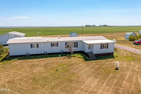 3943 Highway 334 N, Brockton, MT 59213