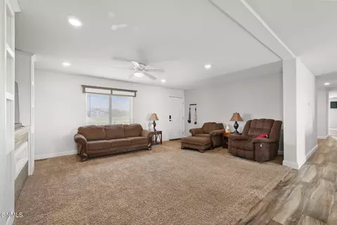 5479 Matthew Ave, Williston, ND 58801 photo 11