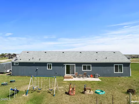 5479 Matthew Ave, Williston, ND 58801 photo 36