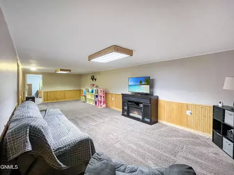 Other - 703 14th St W, Williston, ND 58801 photo 3 of 7