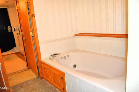 5021 Boulder Dr, Bismarck, ND 58504 photo 21