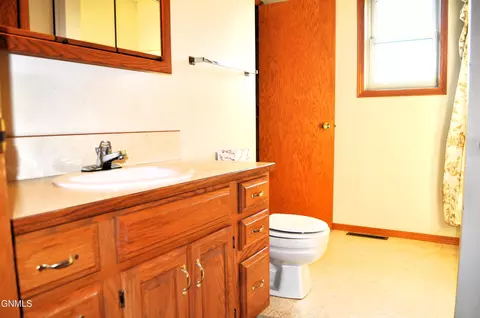 5021 Boulder Dr, Bismarck, ND 58504 photo 14