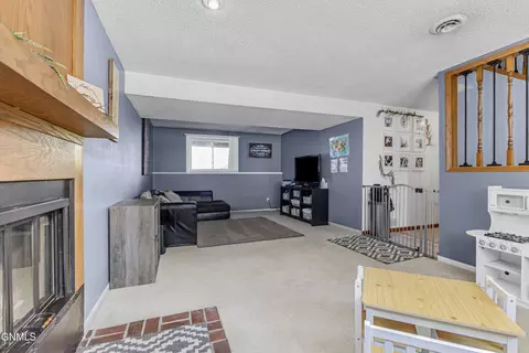 935 N 33rd St, Bismarck, ND 58501 photo 18