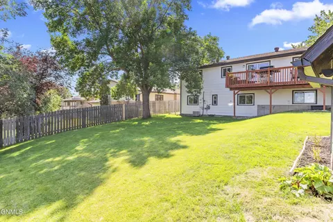 935 N 33rd St, Bismarck, ND 58501 photo 30