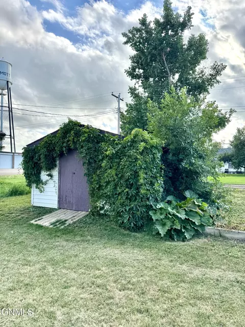 504 Iowa Ave, Mott, ND 58646 photo 48