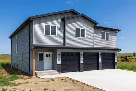 3347 Tyndale Dr, Bismarck, ND 58503