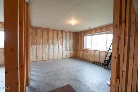 Other - 603 Cobblestone Loop SW, Mandan, ND 58554 photo 4 of 8