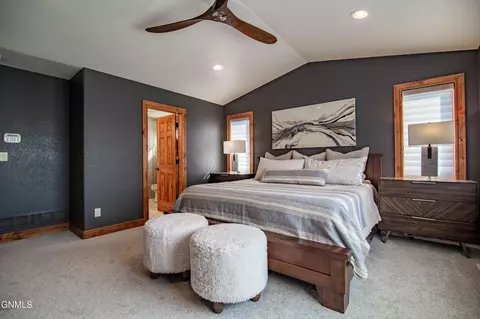 Bedroom - 3102 Clairmont Rd, Bismarck, ND 58504 photo 2 of 13